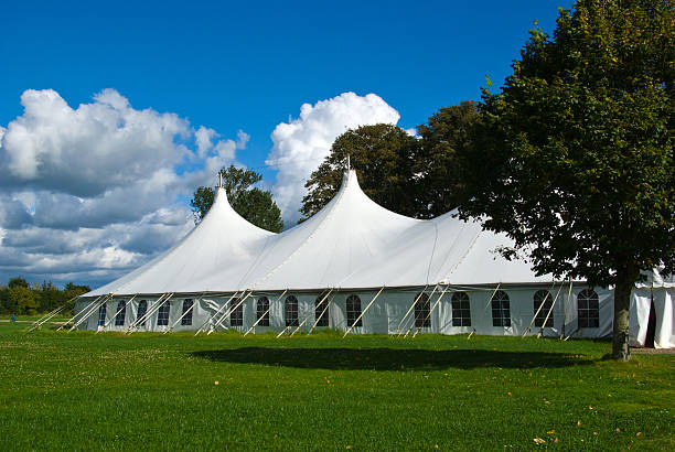 Location de tente de réception, location de Chapiteau et Barnum